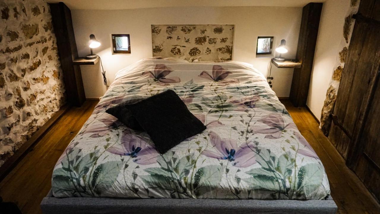Ferme Fleurie Bed & Breakfast Bergesserin Екстериор снимка