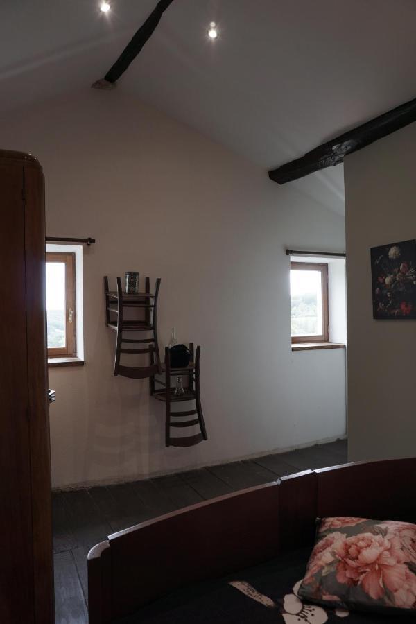 Ferme Fleurie Bed & Breakfast Bergesserin Екстериор снимка